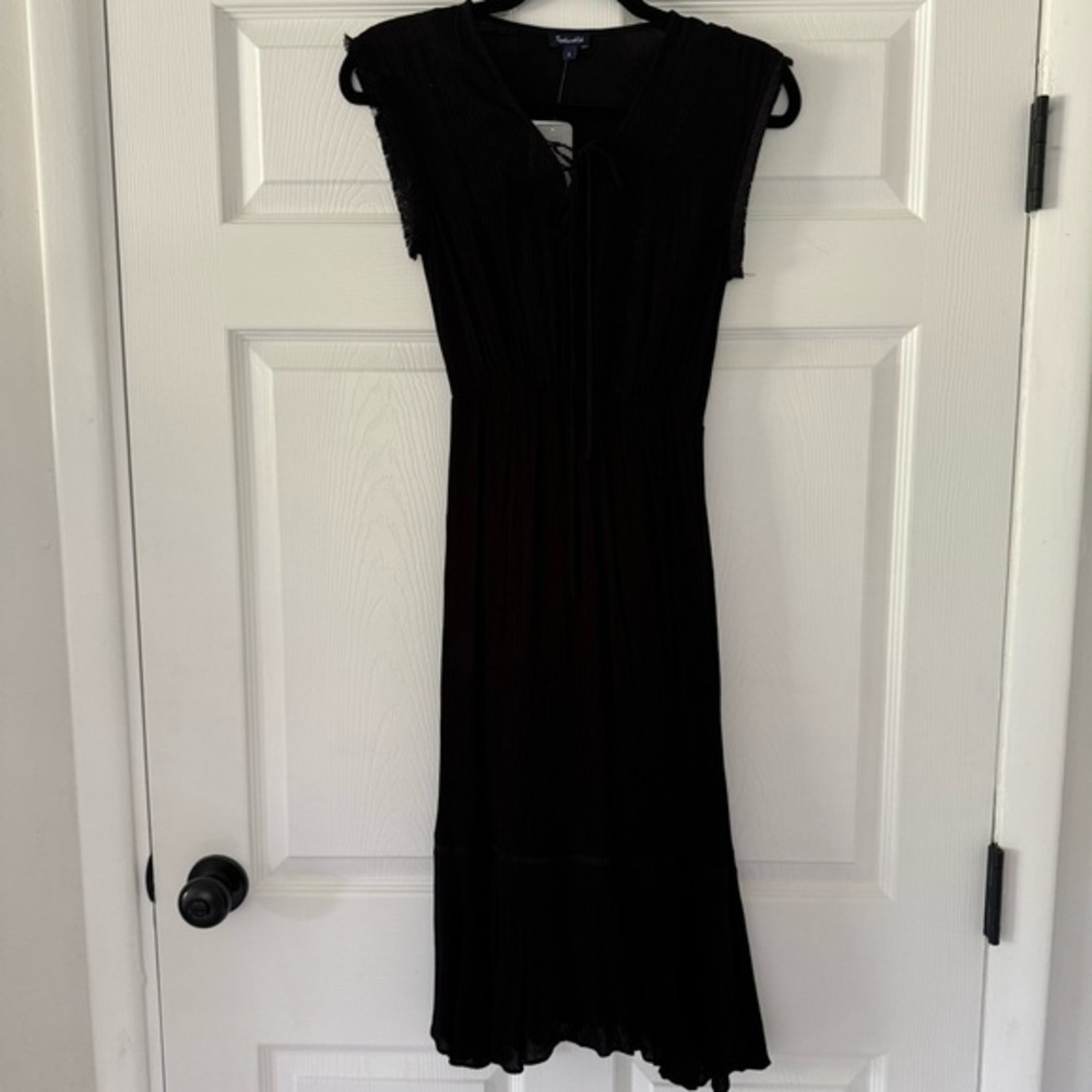 NEW Splendid black swim cover dress